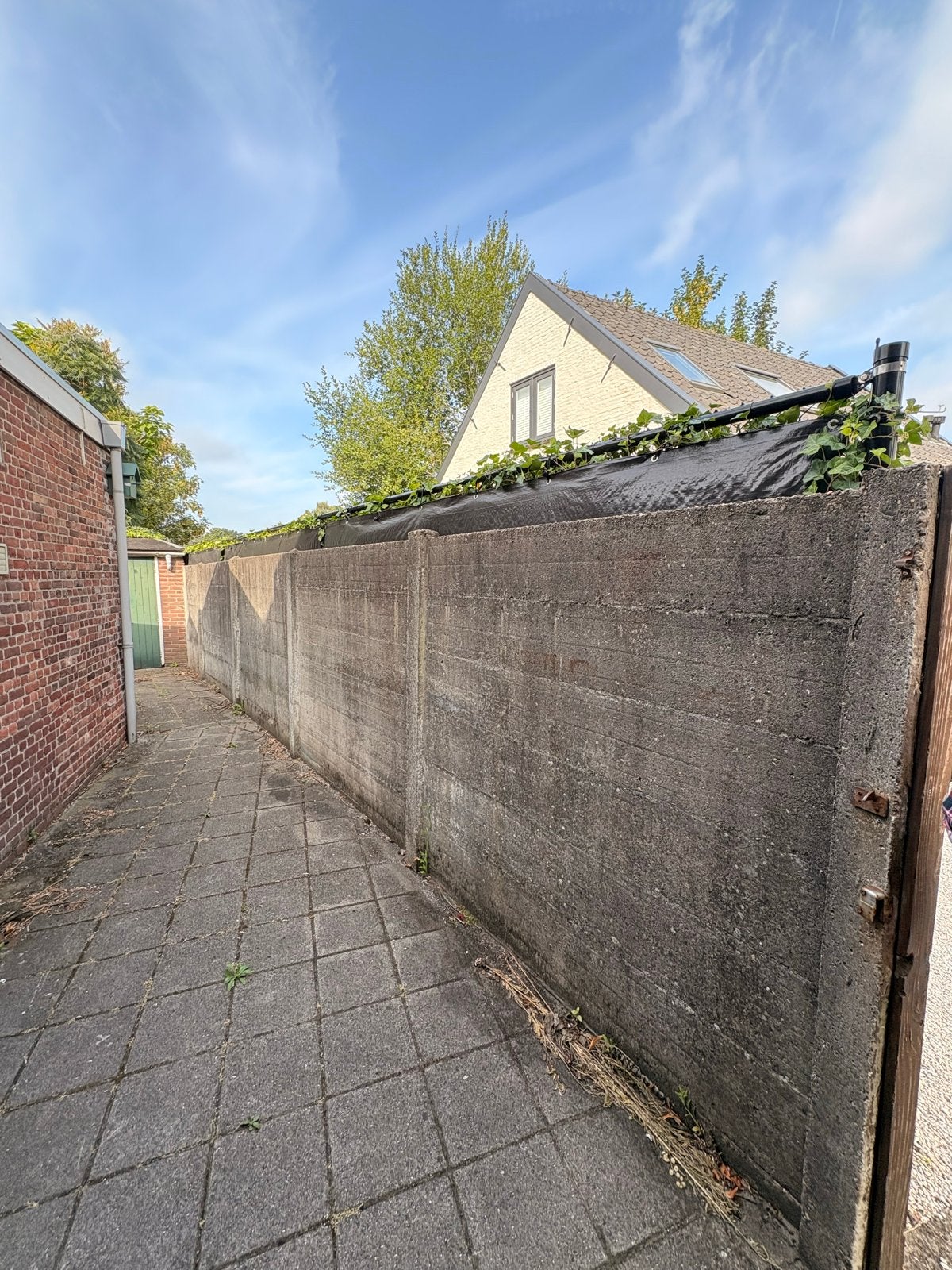 Stenen schutting / afscheiding (beton), Ophalen, Overige materialen, 6 meter of meer, 1 tot 2 meter