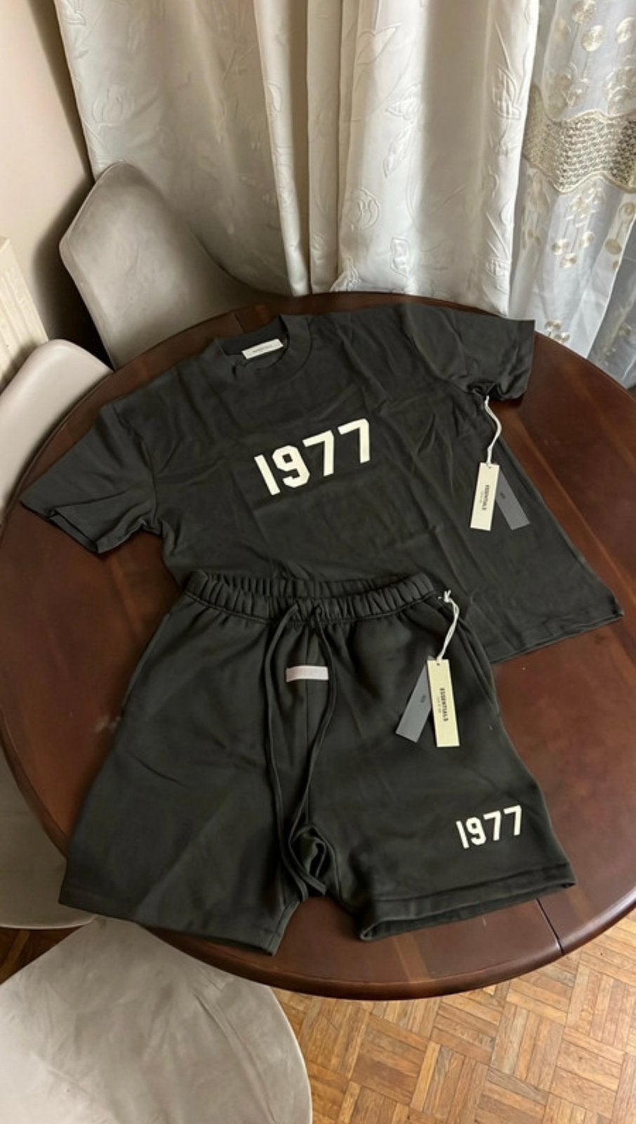Set T-shirt en korte broek Fear of God Essentials 1977, Ophalen, Nieuw