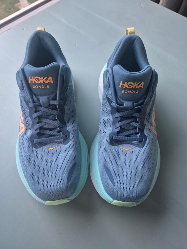 Hoka bondi 8 schoenen- 10.5 UK - 11 D  US 451/3 -  z.g.a.n., Hardloopschoenen, Zo goed als nieuw, Hardlopen, Ophalen