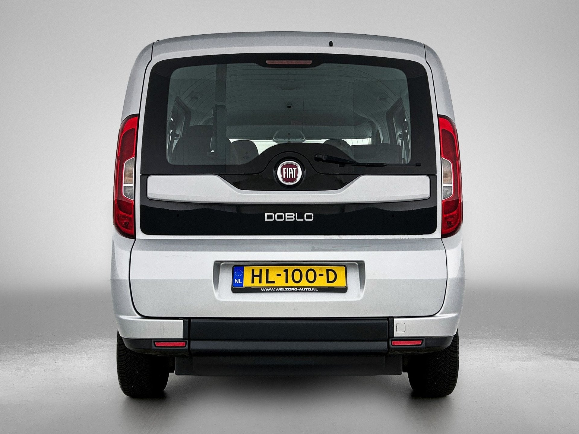 Fiat Doblò 1.4 Easy Direct leverbaar! Rolstoelauto, 12 maanden, Stof, Gebruikt, Handgeschakeld