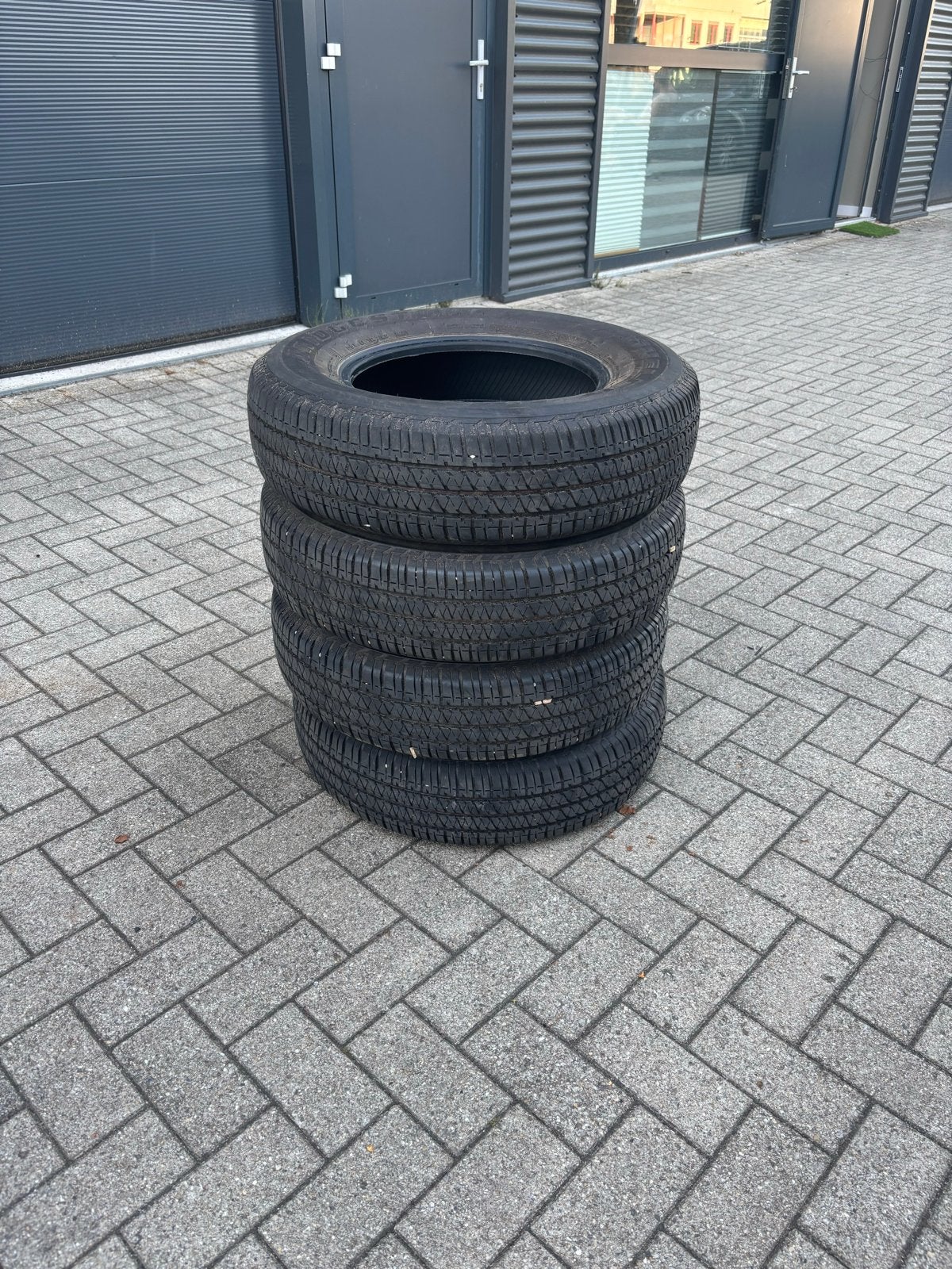Bridgestone Dueler H/T 195/80R15 96S Banden, Ophalen, Gebruikt, 15 inch, All Season