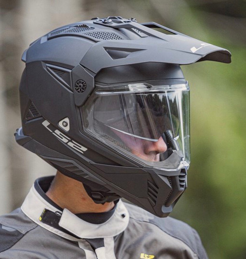 LS2 Pioneer II Solid MX702 motorhelm mat zwart maat L zgan, Offroadhelm, L, Tweedehands, Ophalen