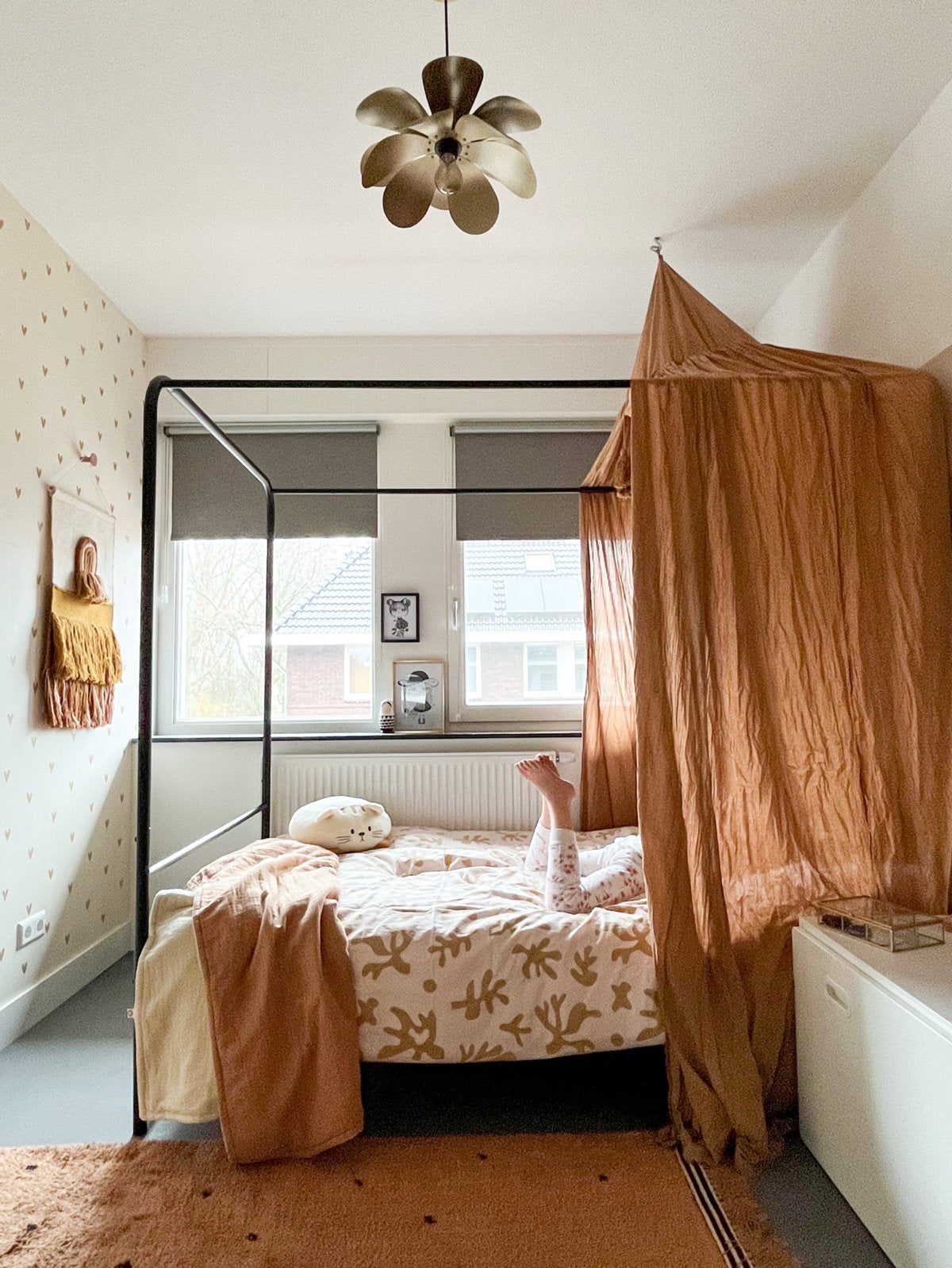 VT Wonen Zwart Metalen Bunk Hemelbed 120x200 cm incl. matras, Ophalen, Zwart, Zo goed als nieuw, Twijfelaar