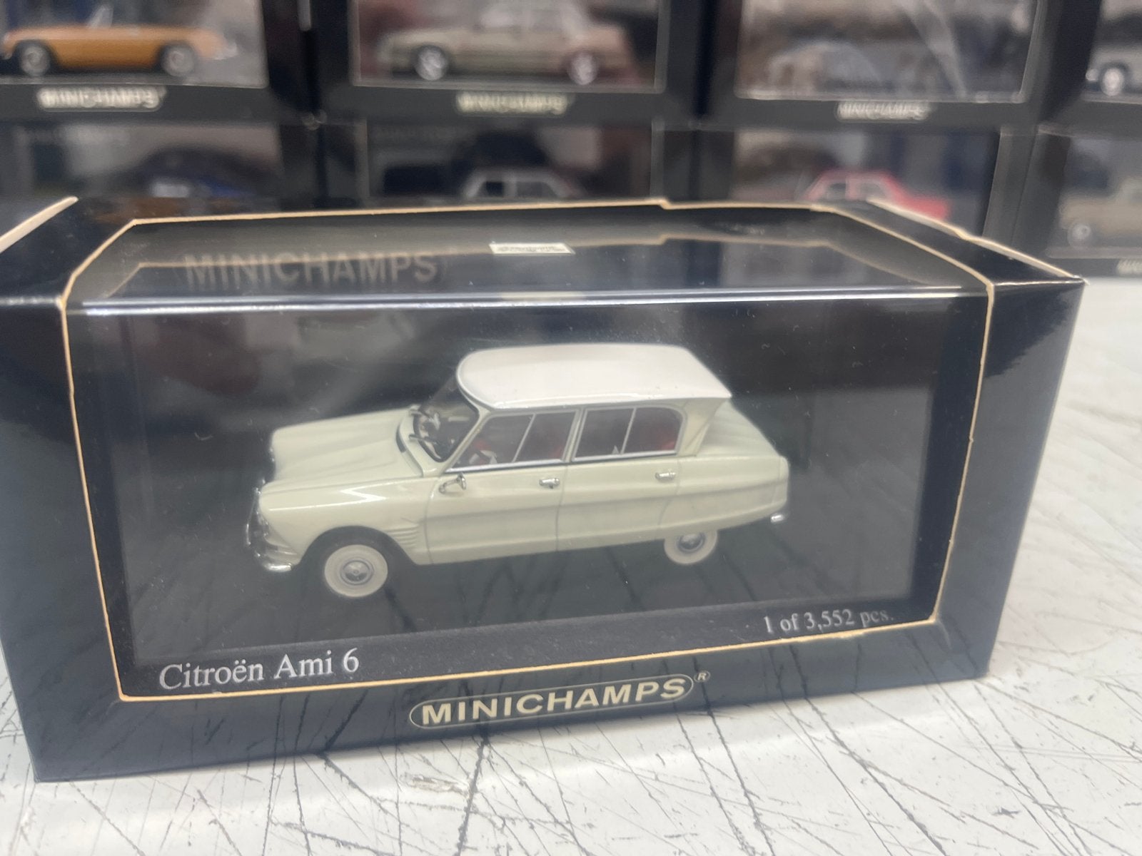 Minichamps Citroën Ami 6 - 1-43 Minichamps 1 van 3.552 stuks, Hobby en Vrije tijd, Modelauto's | 1:43, Minichamps, Tschuiten@hotmail.com