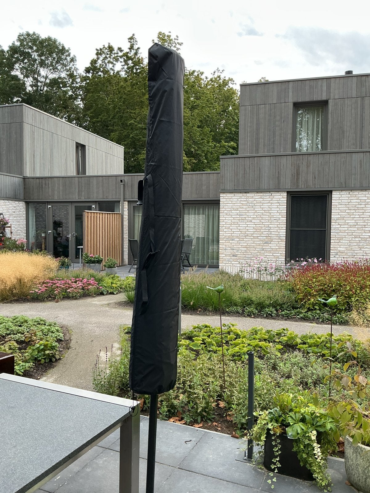 Grote parasol, 3 meter doorsnee, Nieuwstraat, Tuin en Terras, Parasols, Ophalen, Gebruikt, 2 tot 3 meter, Stokparasol