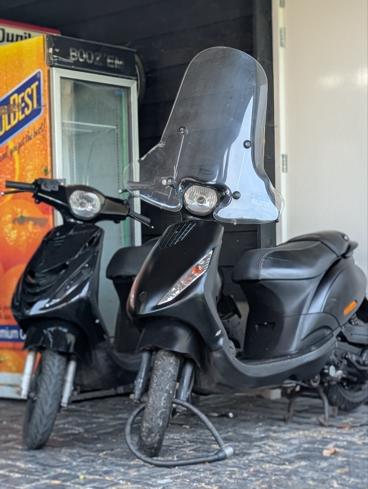 2x Piaggio Zip Scooter - Zwart (2018 en 2016), Fietsen en Brommers, Scooters | Piaggio, Gebruikt, Maximaal 45 km/u, Zip, Ophalen of Verzenden