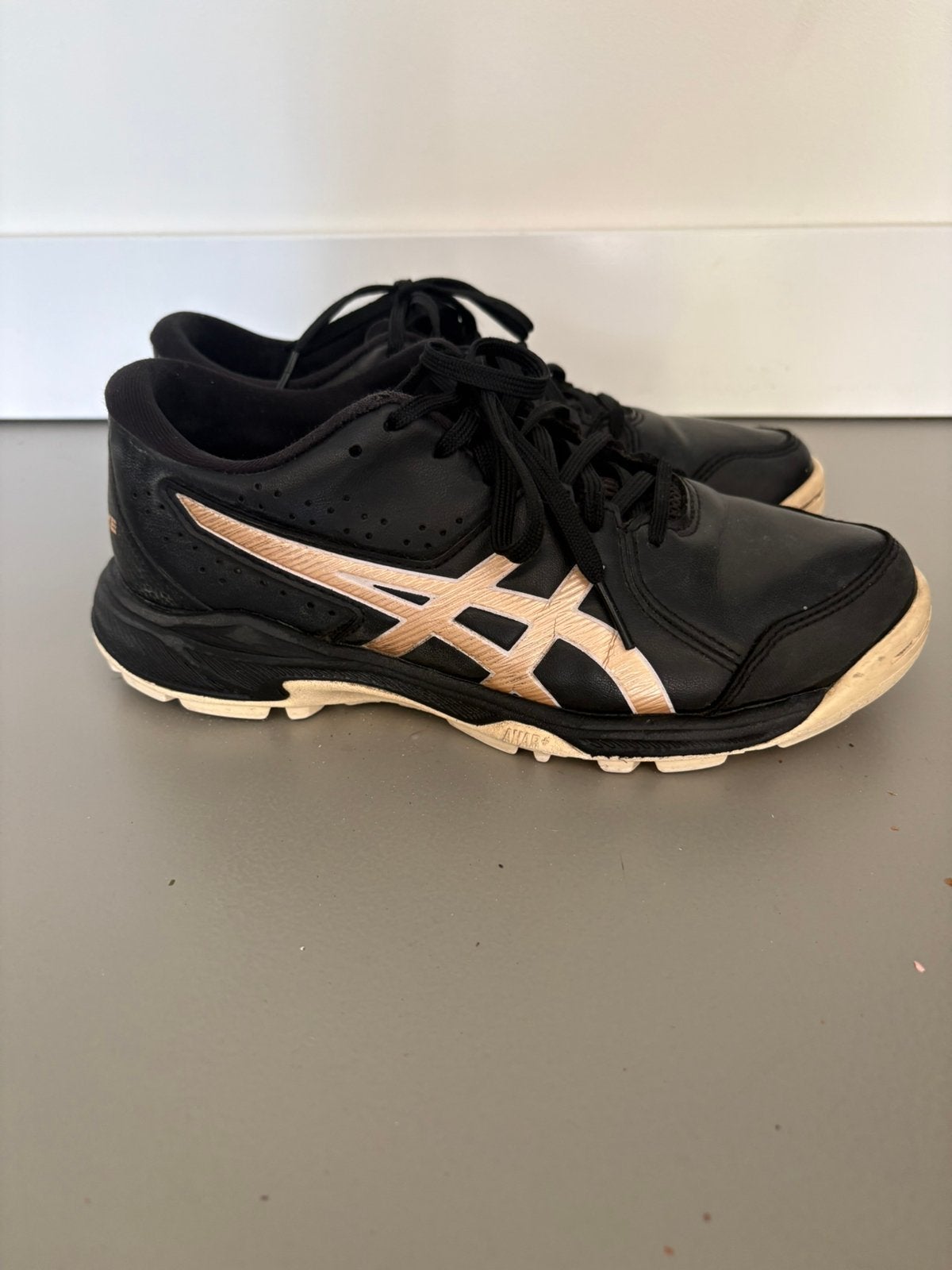 Asics hockeyschoenen gel-peake maat 37, Ophalen of Verzenden, Schoenen