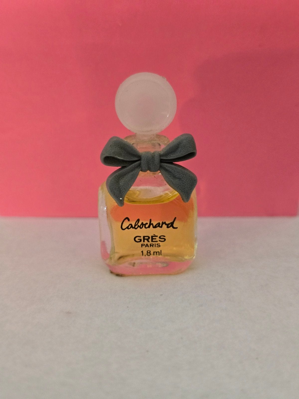Cabochard Grès Paris miniatuur parfumflesje 1.8 ml, Ophalen of Verzenden, Zo goed als nieuw