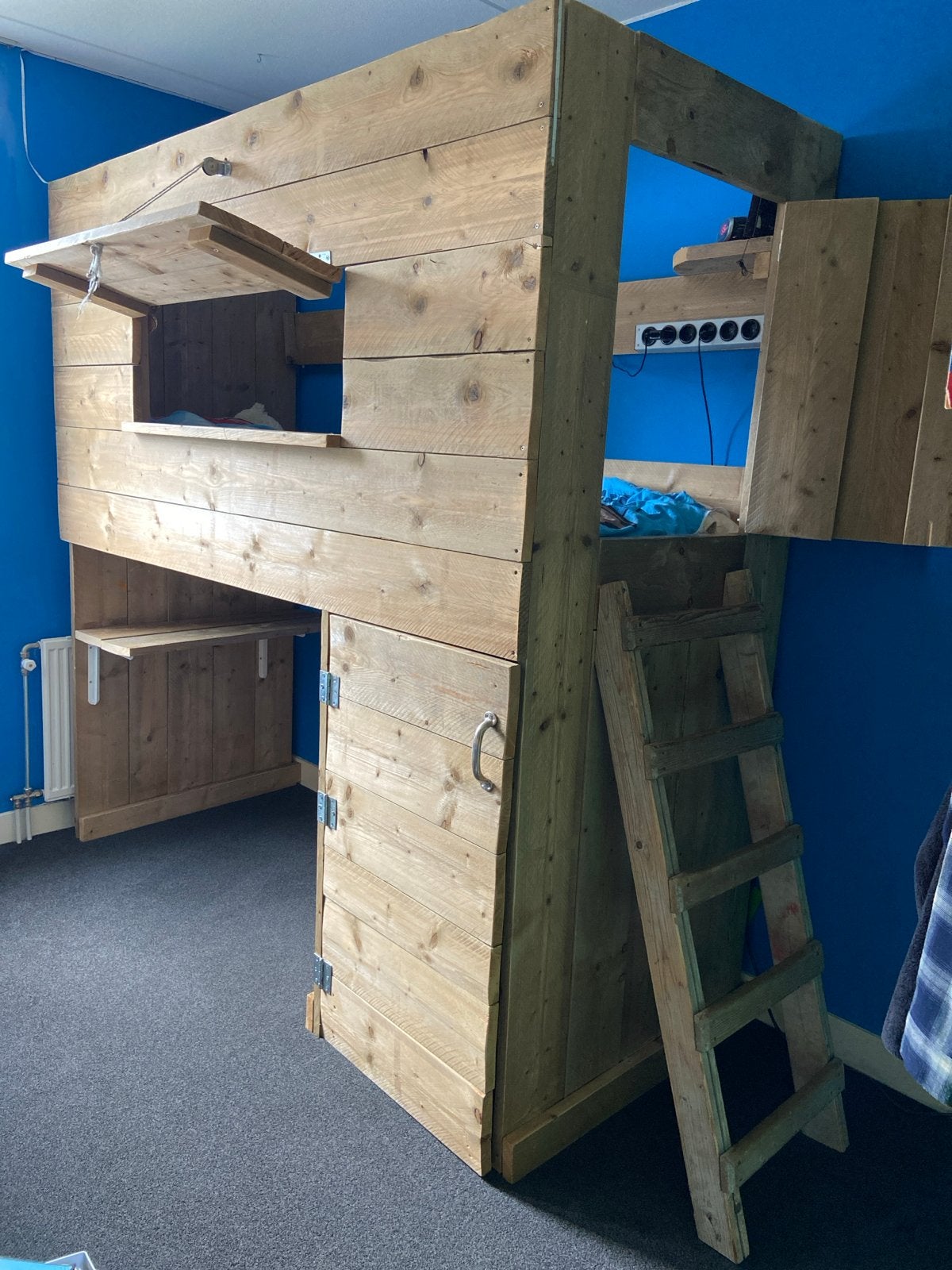 Stevig steigerhouten hoogslaper met bureau en opbergruimte, Ophalen, Gebruikt, Eenpersoons, 210 cm