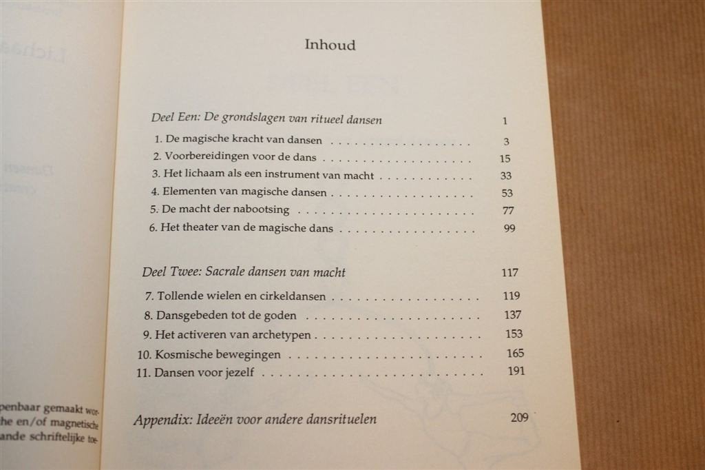 Lichaamstaal & Rituele Dans — Creativiteit en Gezondheid, Boeken, Esoterie en Spiritualiteit, Ophalen of Verzenden, Gelezen, Overige onderwerpen