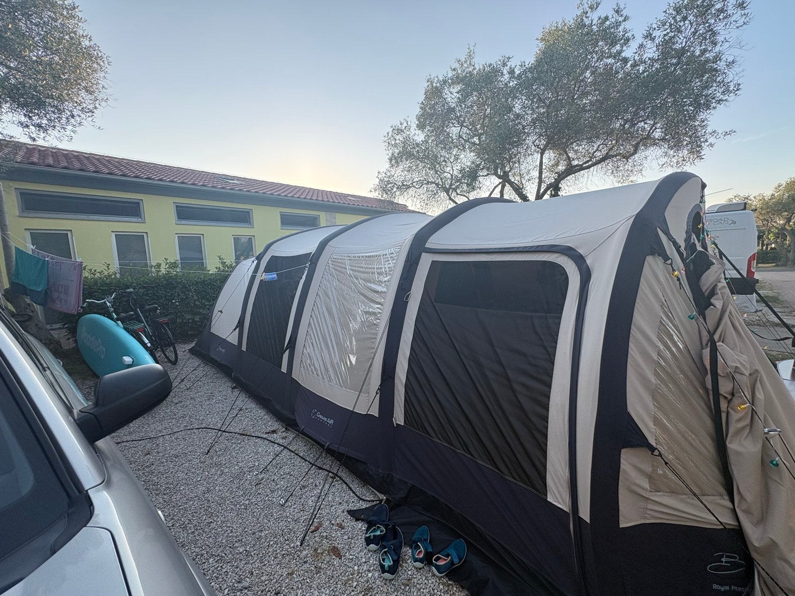 Bardani Royal Prestige 410 Air RSC, Caravans en Kamperen, Ophalen, Zo goed als nieuw, Tot en met 5
