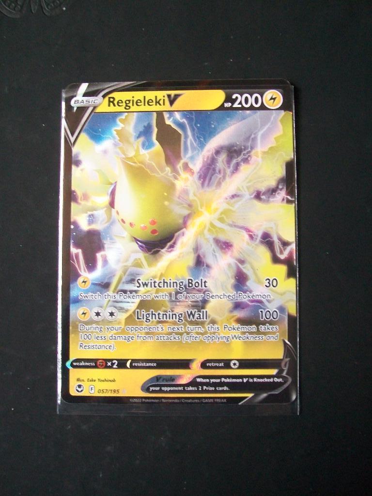 9884. Nieuwe Pokemonkaart REGIELEKI V HP 200 (057/195), Verzenden, Nieuw, Losse kaart, Foil