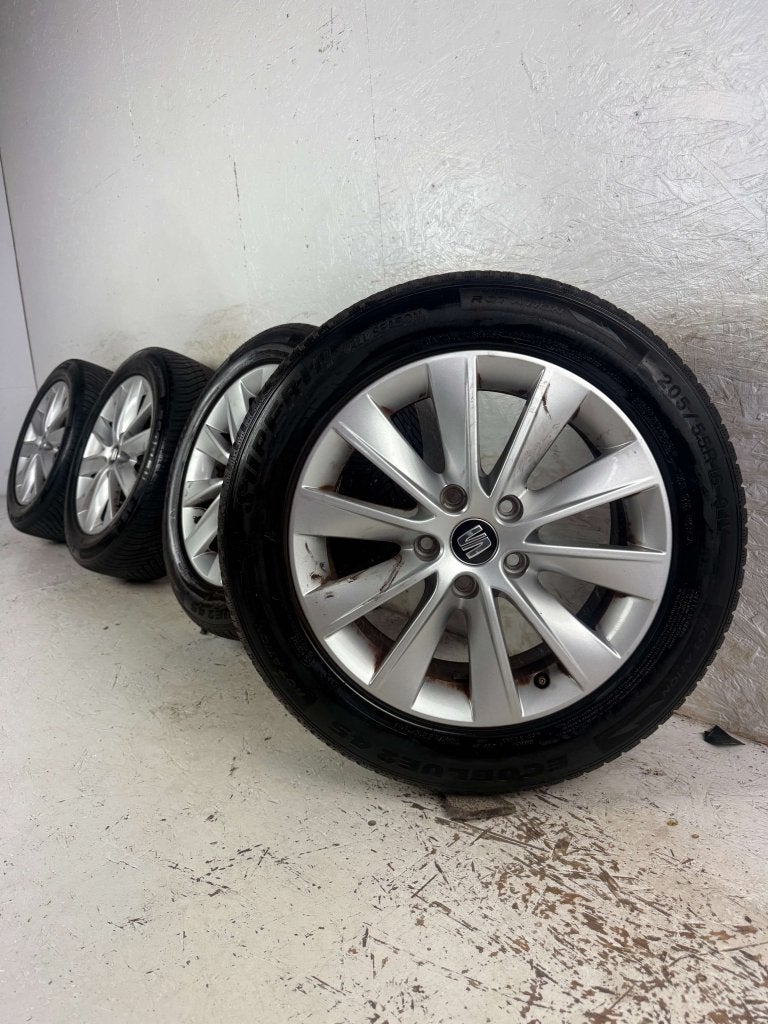 Originele Seat Leon Golf Caddy velgen 16" 5x112 all-season