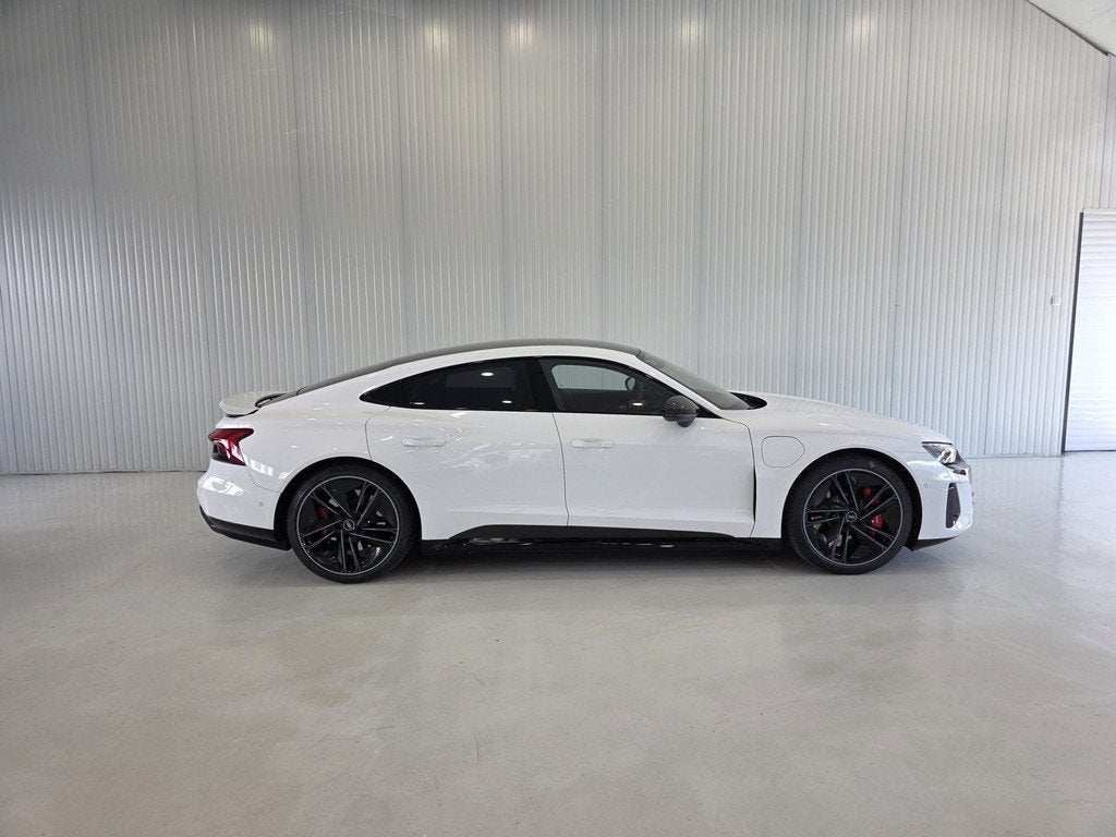 Audi e-tron GT RS 93 kWh |599PK| (bj 2022, automaat), Auto's, Audi, Automaat, 238 pk, Gebruikt, Zwart