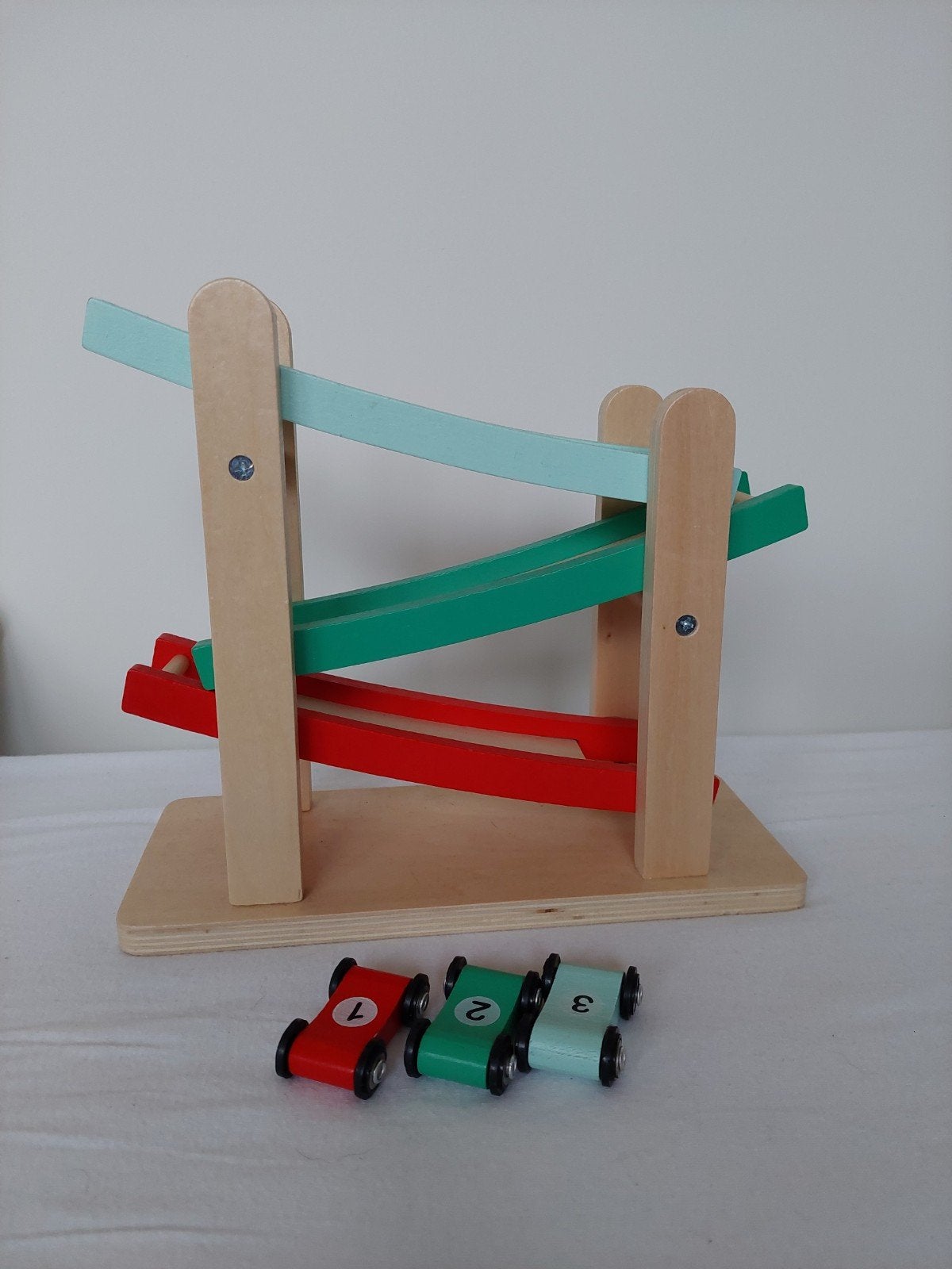Houten rollerbaan met 3 auto's van Hema, Ophalen, Zo goed als nieuw, Jongen of Meisje