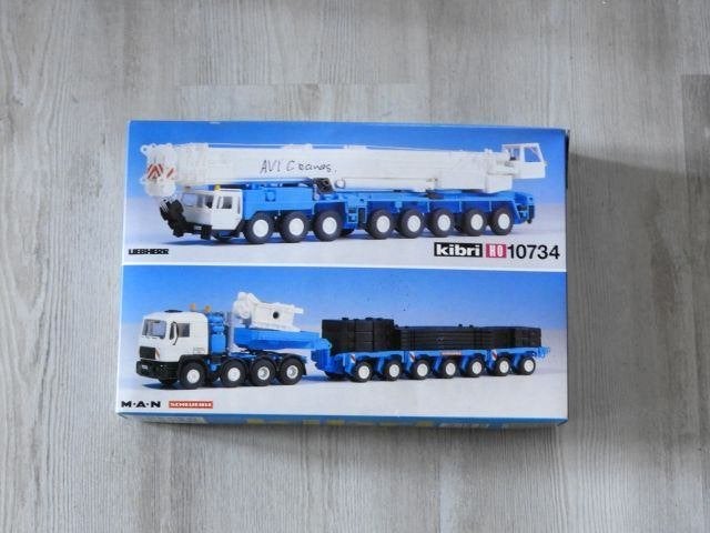 Kibri Liebherr 12 as mobiele kraan met ondersteuningstruck, Hobby en Vrije tijd, Ophalen, Zo goed als nieuw, Hijskraan, Tractor of Landbouw