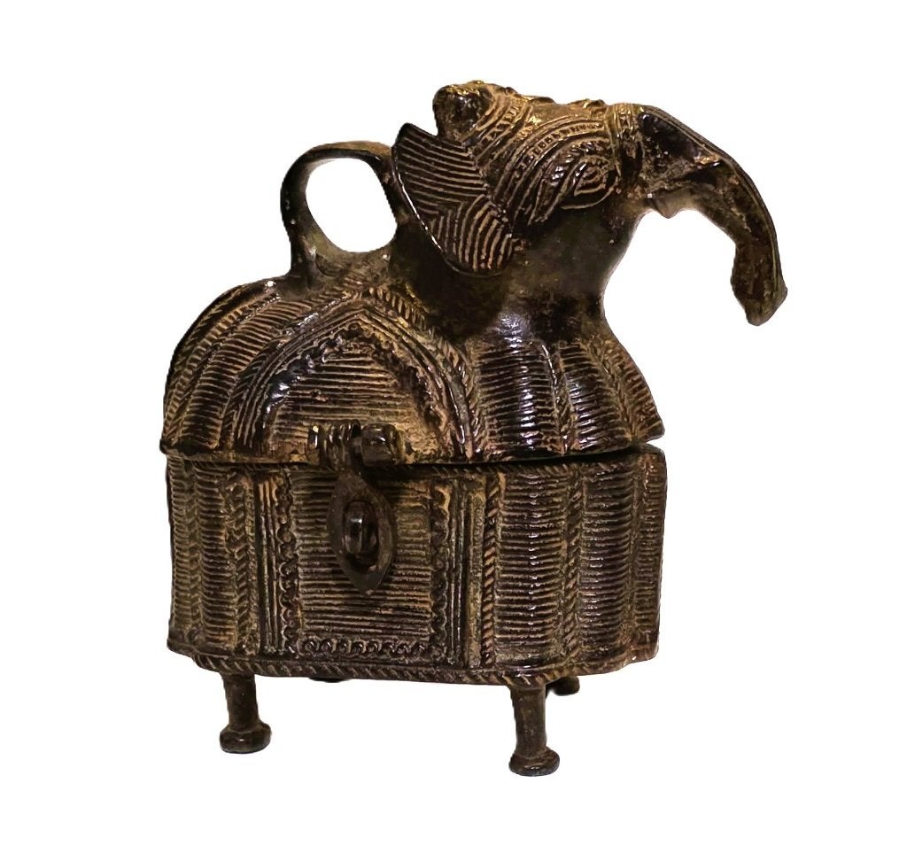 Zwaar bronzen kistje in vorm van olifant., Antiek en Kunst, Ophalen of Verzenden, Brons