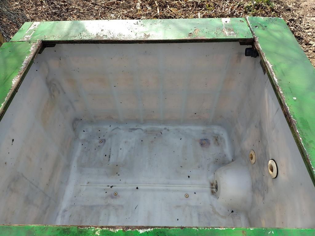 Gratis Hottub met Bubbelbad functie, Ophalen, Gebruikt, Filter