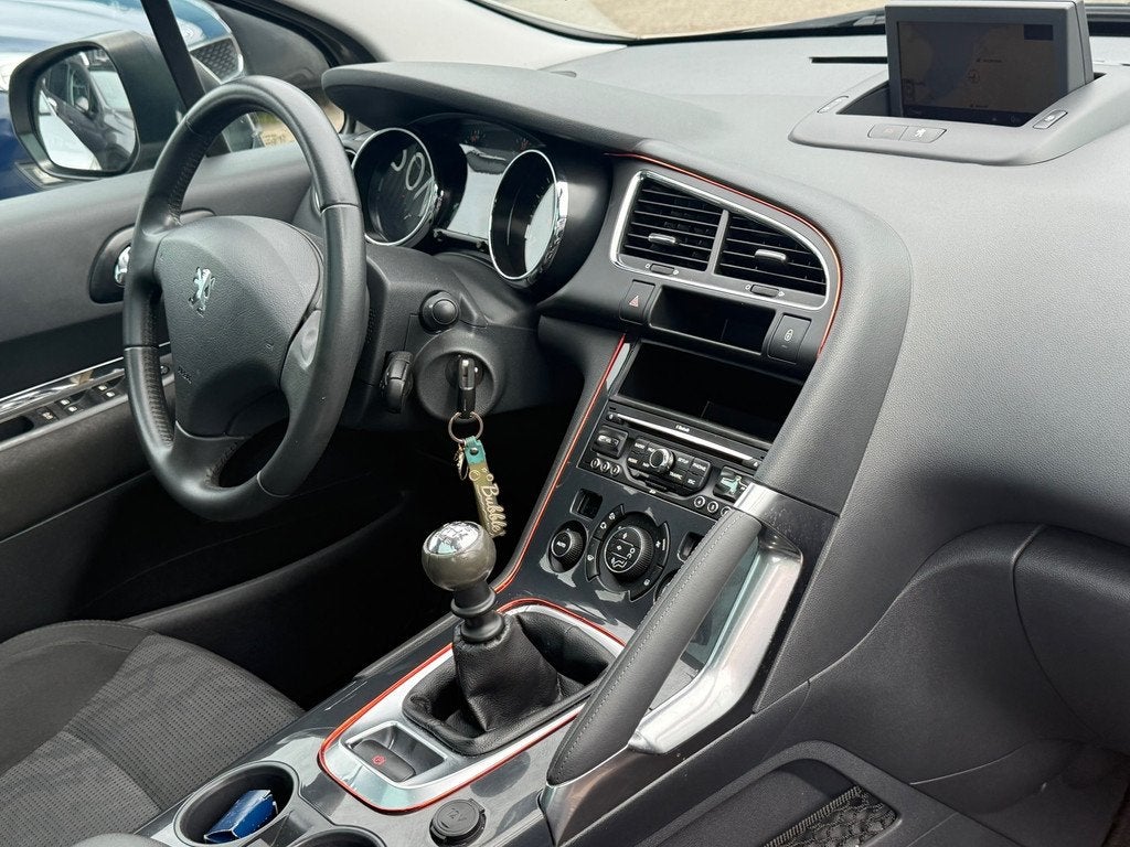 Peugeot 3008 Gereserveerd!, Auto's, Voorwielaandrijving, Euro 5, Stof, Gebruikt