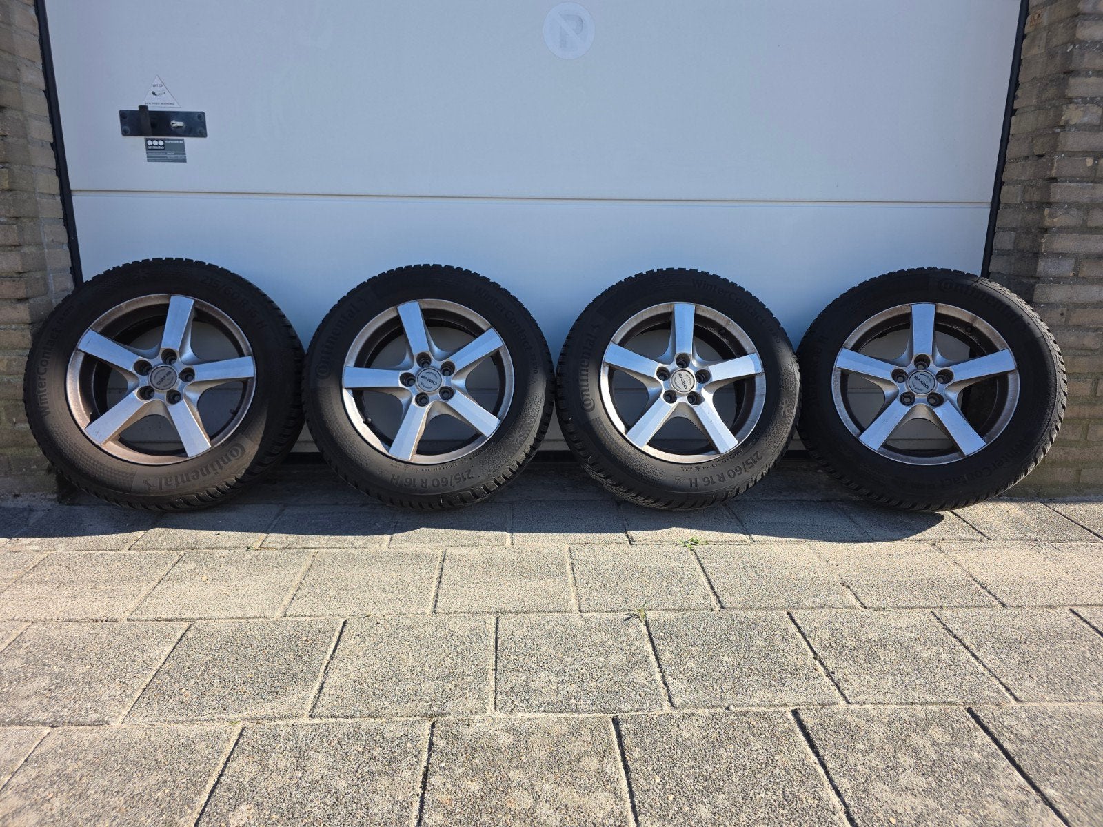 Velgen met zgan winterbanden, Ophalen, 16 inch, Banden en Velgen, Winterbanden