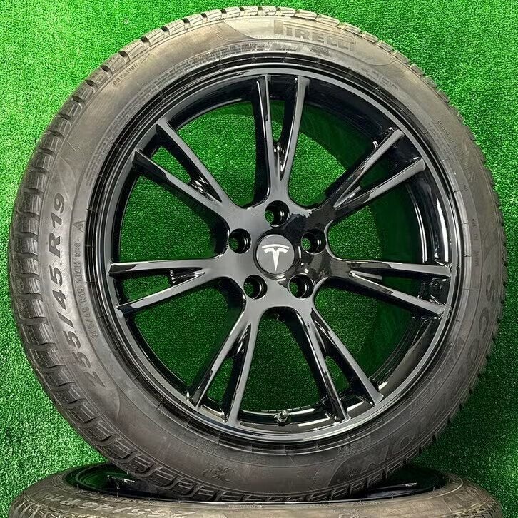 Originele 19 inch Tesla Gemini velgen winterbanden Model Y, 19 inch, 255 mm, Banden en Velgen, Tesla