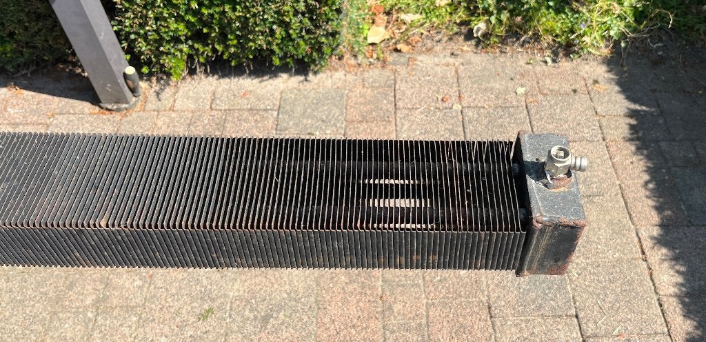 Convector radiator, Ophalen, Gebruikt, Minder dan 30 cm, Radiator