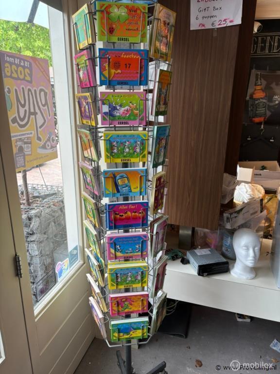 Online Veiling: Display-rek inclusief inhoud - diverse ka..., Diversen