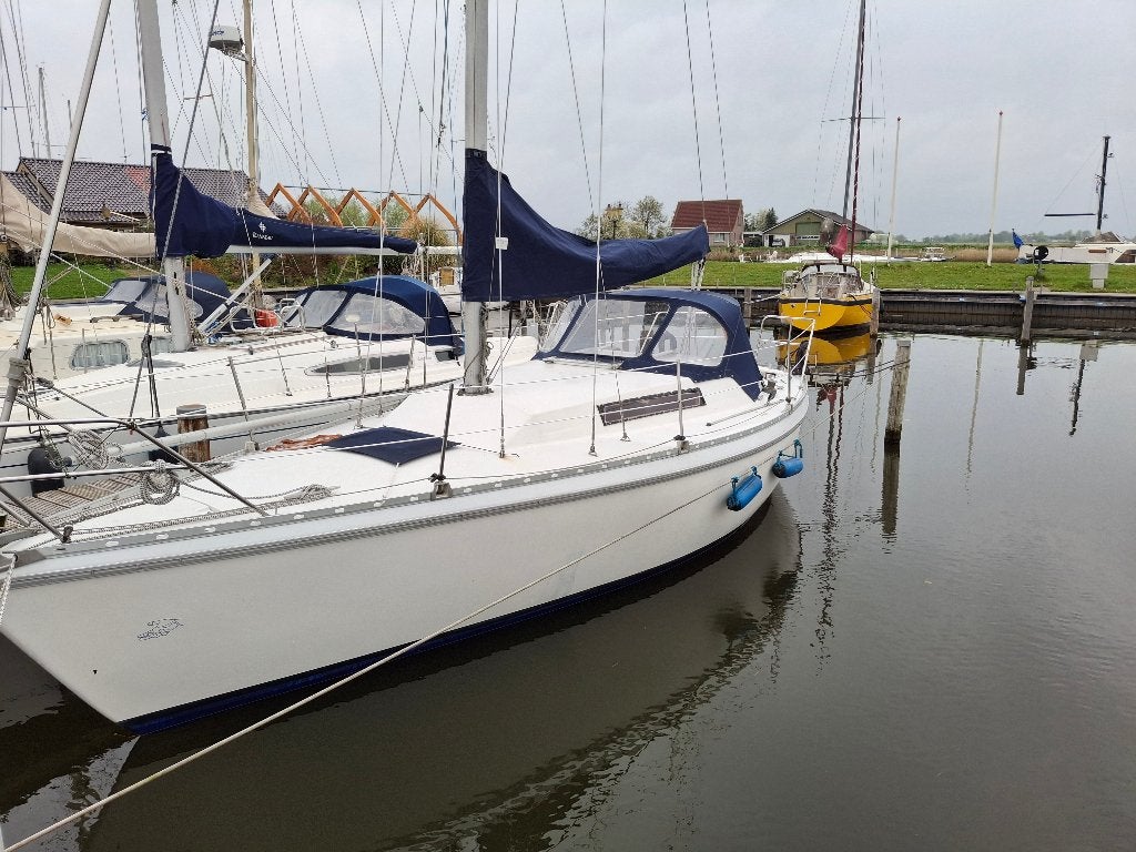 Zeiljacht Jeanneau Aquilla 8,80m x 3,20, 9 m, Gebruikt, Binnenboordmotor, Jeanneau