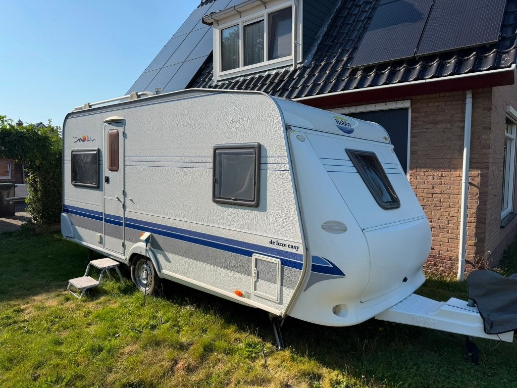 Hobby Deluxe Easy 460 UFE - Vakantie klaar, Caravans en Kamperen, Omvormbare zithoek, Rondzit, Hobby, Particulier