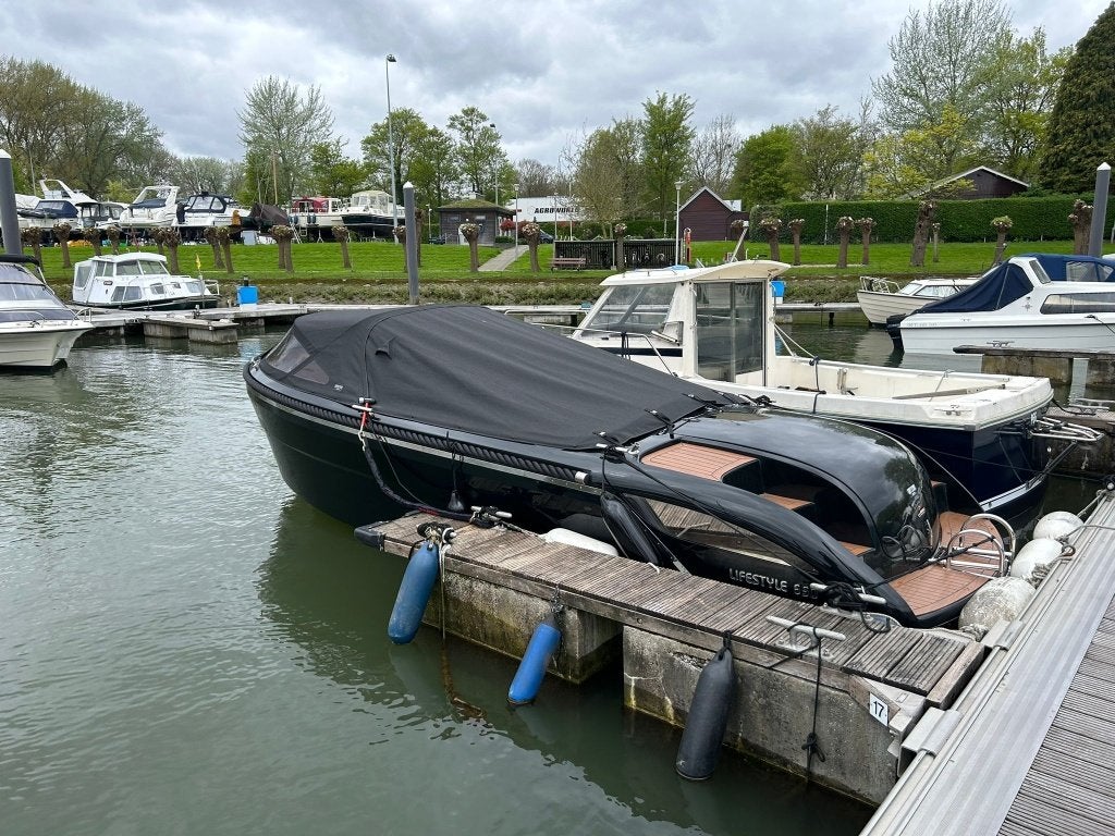 Lifestyle 650 50 Pk Mercury motor  zwart, Watersport en Boten, Ophalen, Tender, Gebruikt, 2 m