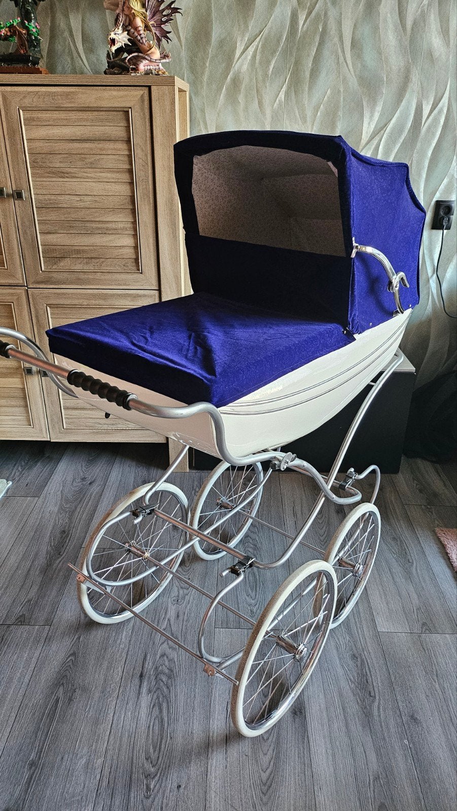 Vintage Kinderwagen - Blauw Fluweel, Gebruikt, Met reiswieg, Ophalen, Kinderwagen