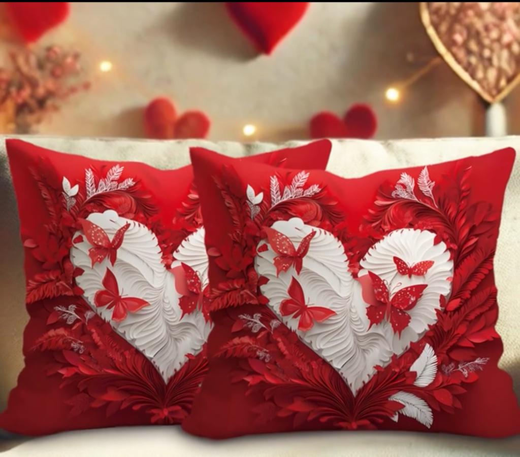 Set van 2 Rode Kussens met Hart en Vlinders, Huis en Inrichting, Woonaccessoires | Kussens, Nieuw, Rood, Vierkant, Ophalen of Verzenden