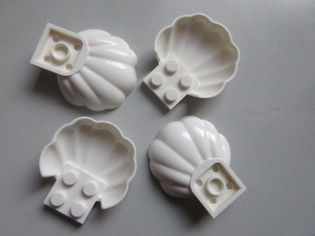 nr. 9381, 4 Witte schelpen, Ophalen of Verzenden, Zo goed als nieuw, Lego