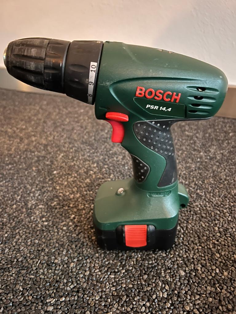 Bosch accuboormachine, Doe-het-zelf en Verbouw, Gereedschap | Boormachines, Ophalen of Verzenden, Gebruikt, Minder dan 400 watt