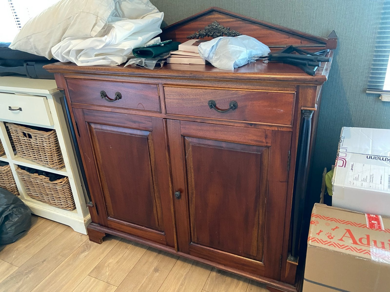 Kast dressoir, Ophalen, Klassiek, Zo goed als nieuw, Kersenhout