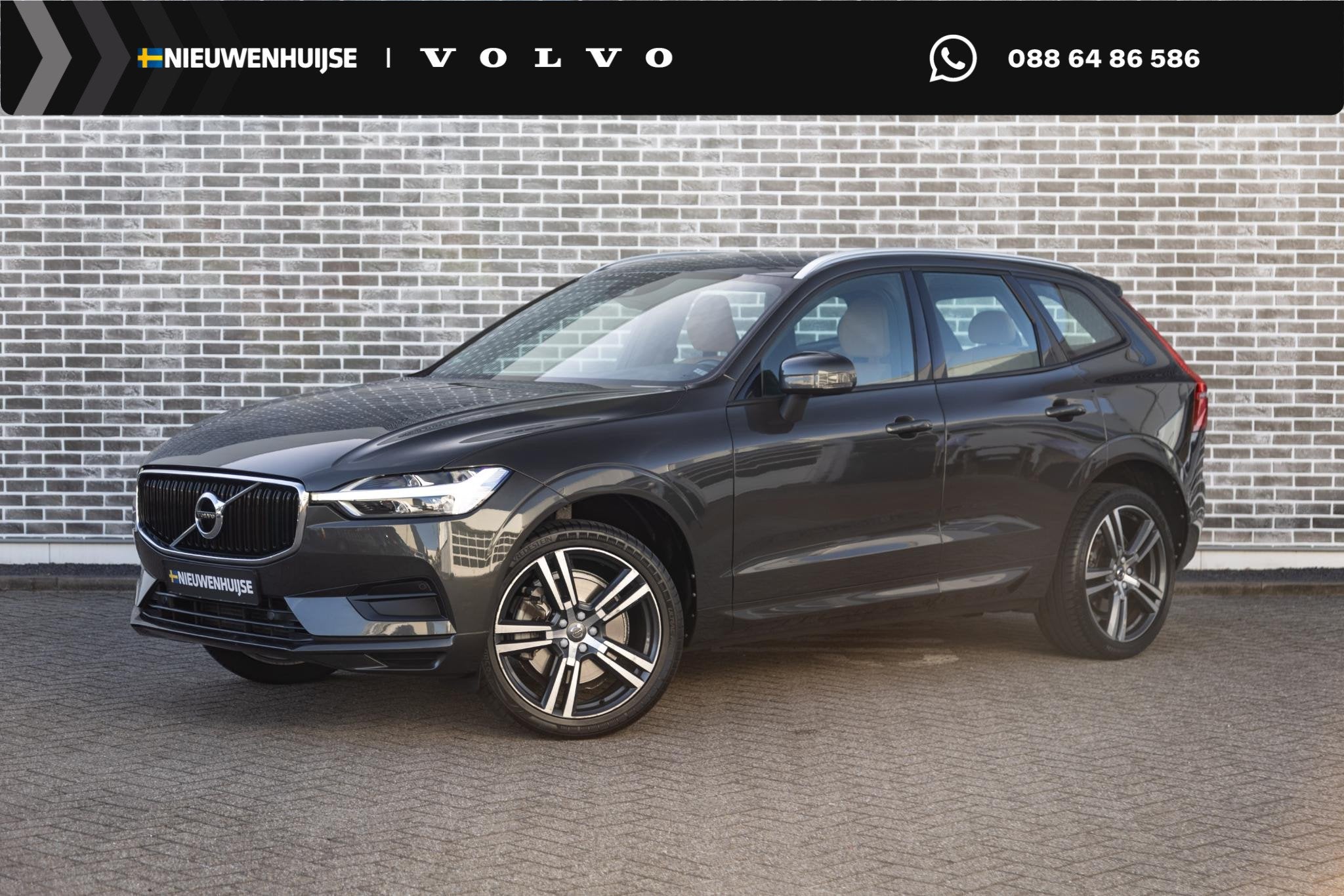 Volvo XC60 T5 AWD Momentum Aut. | Trekhaak | Lichtmetalen Ve