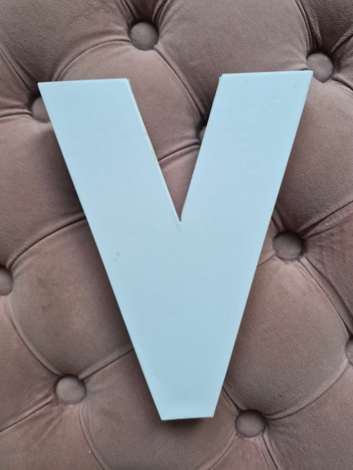 Knutselletters C en V - Wit Karton, Nieuw, Ophalen of Verzenden, Papier of Karton, Knutselmateriaal