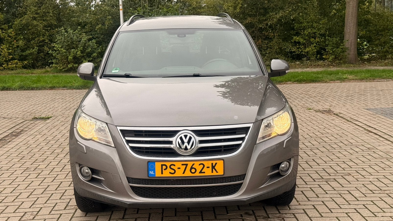 Volkswagen Tiguan 1.4 TSI 110KW 2009 Grijs, Voorwielaandrijving, Stof, 1800 kg, Zwart