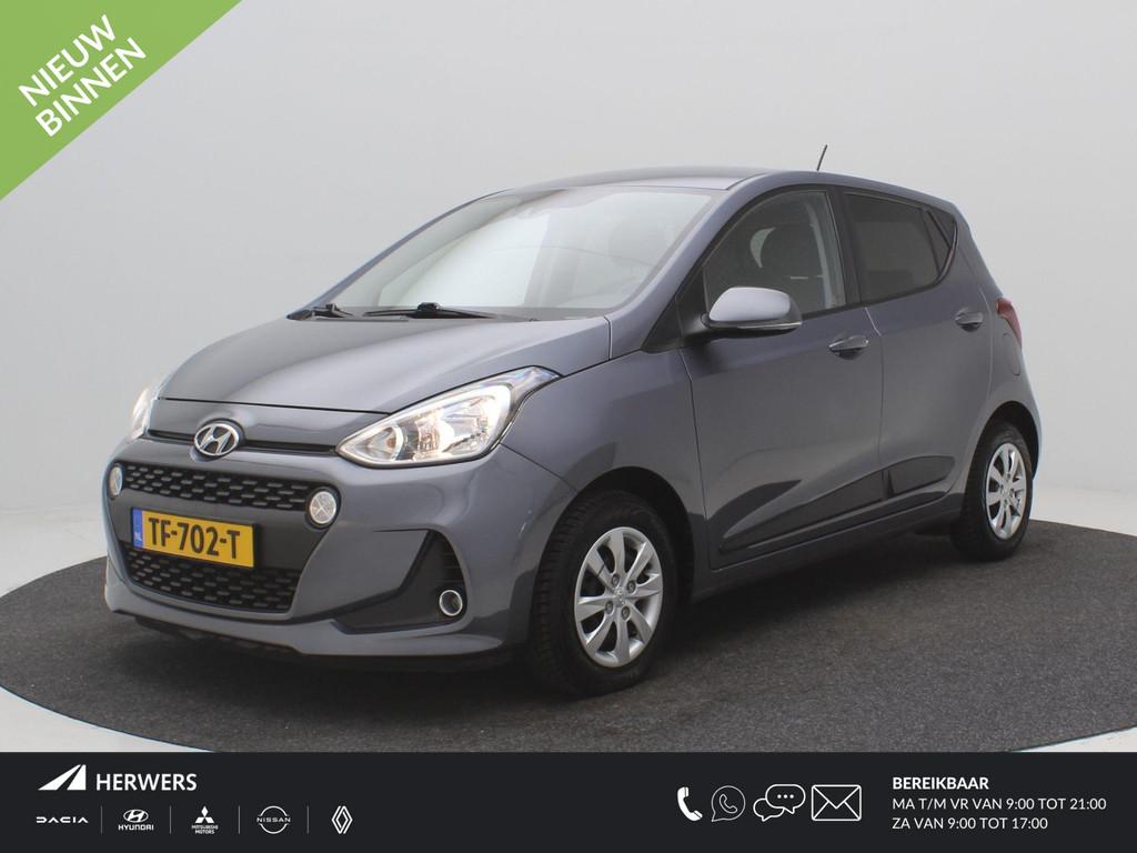 Hyundai i10 1.0i i-Premium / 1e Eigenaar / Navigatie / Cruis, Auto's, Hyundai, Voorwielaandrijving, Euro 5, Stof, Gebruikt