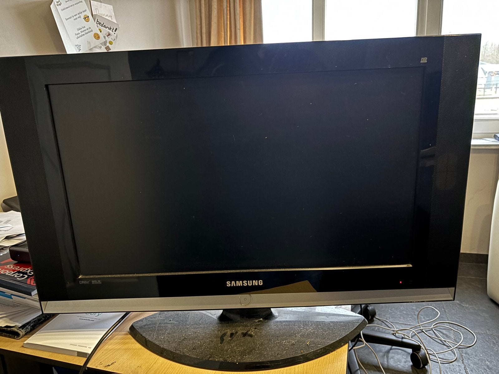 Te koop samsung tv 27 inch, Ophalen, Zo goed als nieuw, 50 Hz, Samsung
