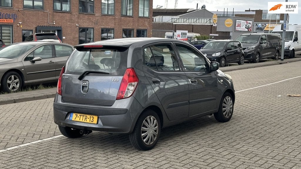 Hyundai I10 1.1 Pure, Voorwielaandrijving, 31 €/maand, 4 cilinders, 400 kg