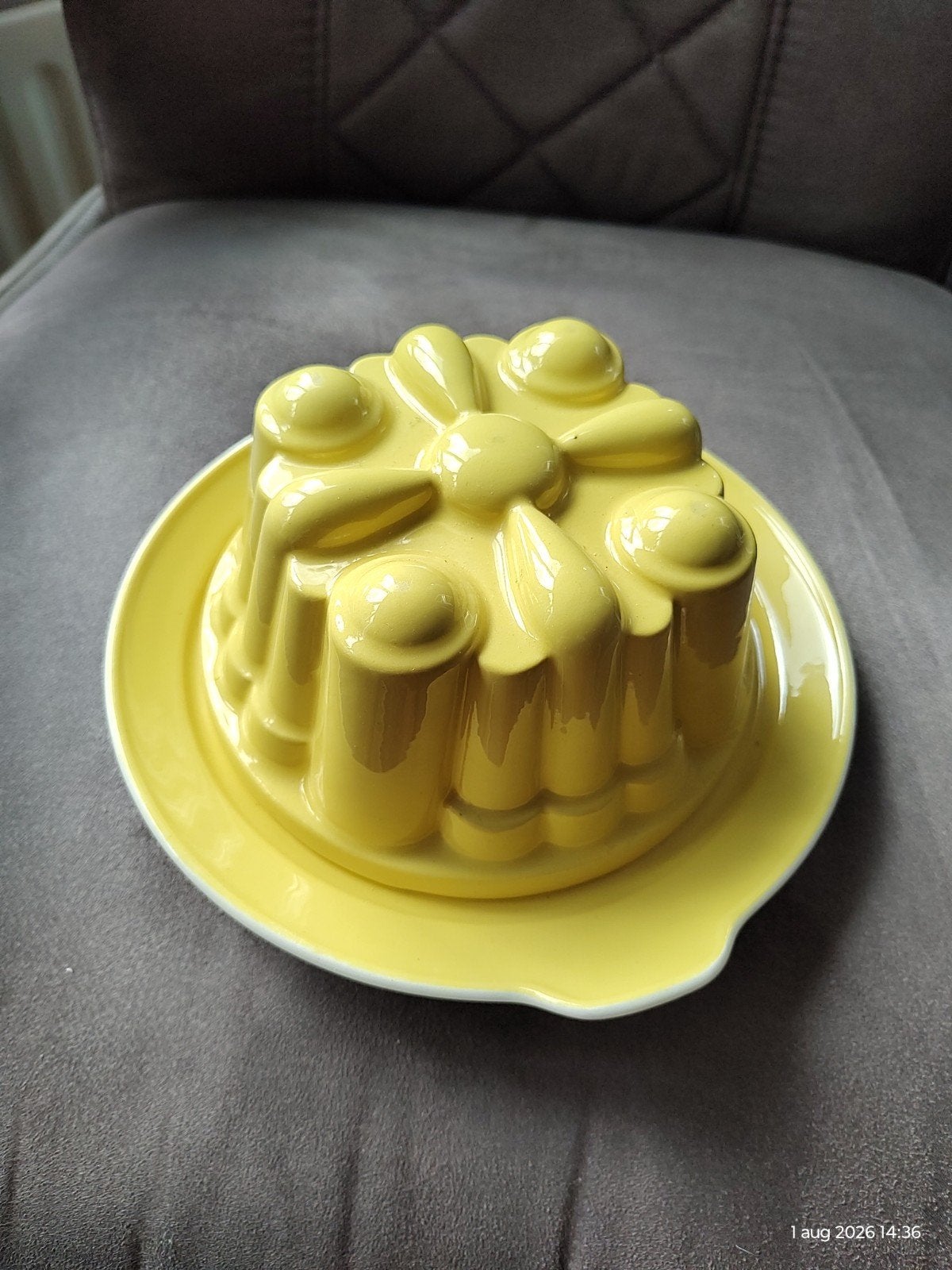 Vintage Gele Puddingvorm met Schaal - Keramiek, Ophalen of Verzenden