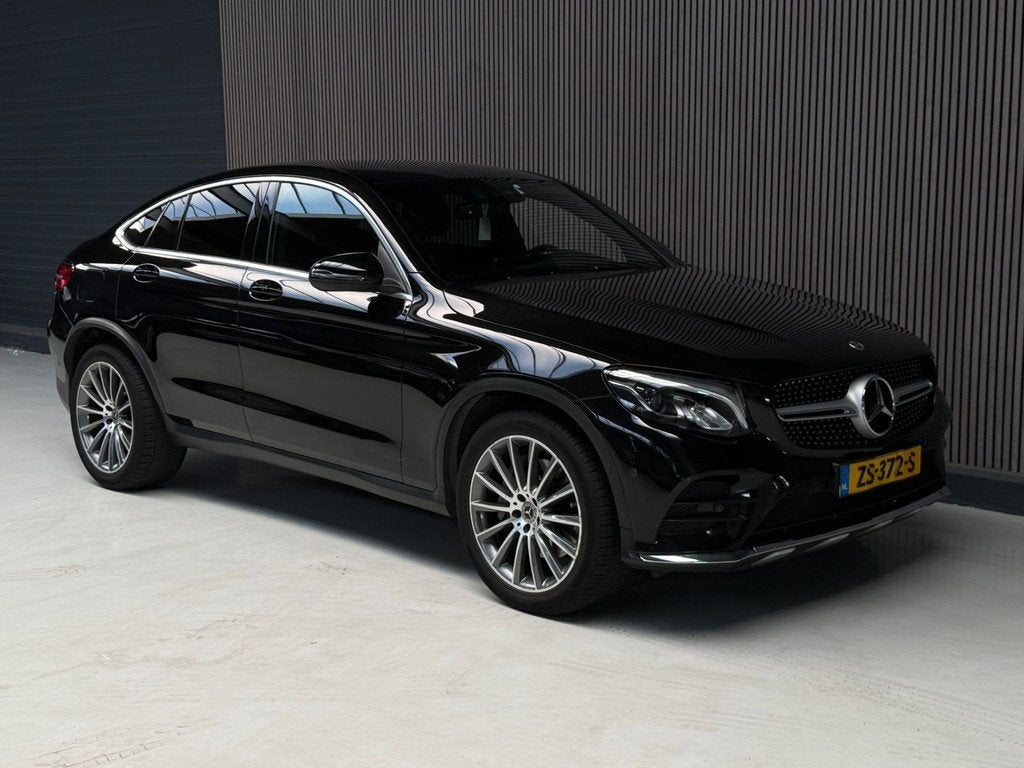 Mercedes-Benz GLC Coupé 250 4MATIC Business Solution AMG Me, Auto's, Gebruikt, Euro 6, 4 cilinders, Zwart