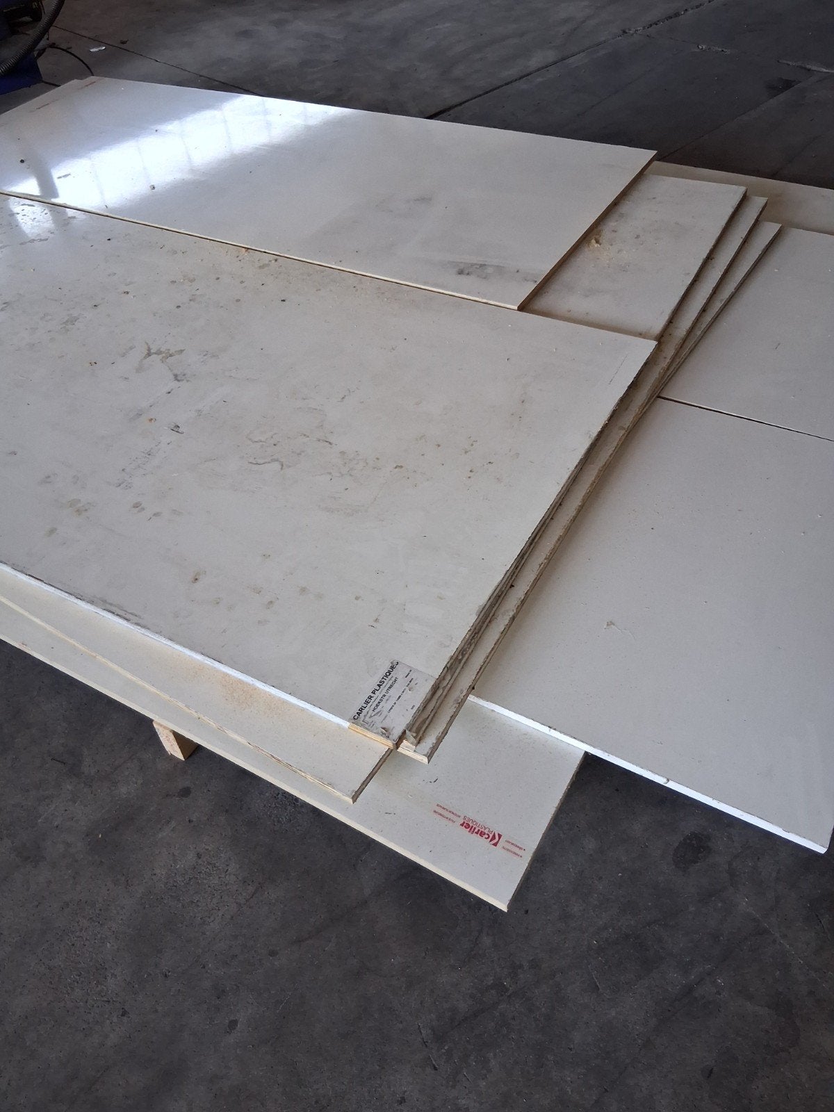 partij multiplex platen 18 mm, Ophalen, Gevelraam of Ruit