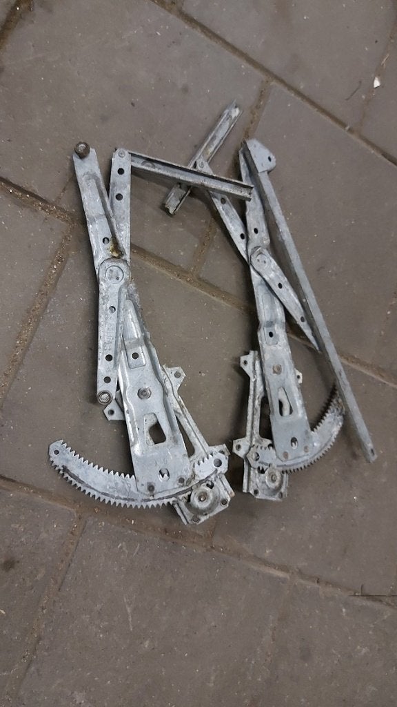 Set raam mechanismes Nissan 100nx, Ophalen of Verzenden