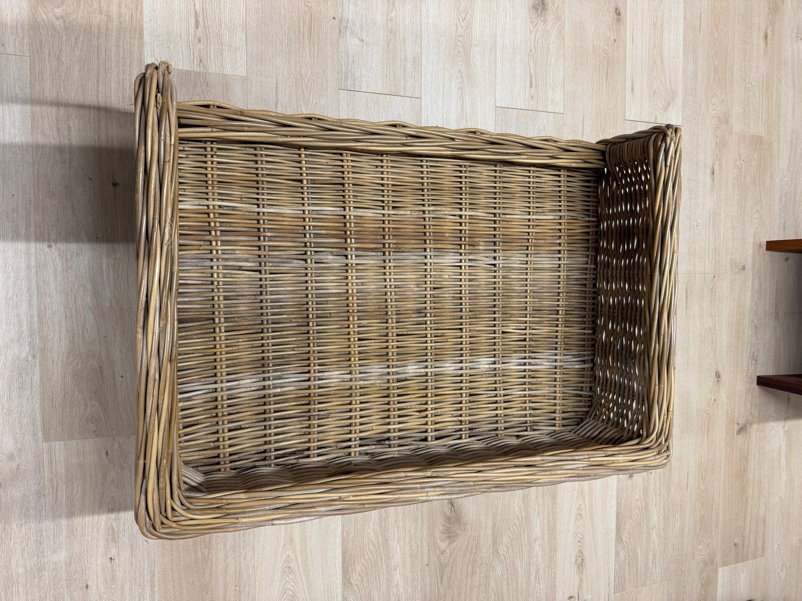 Rieten hondenmand 60x90cm, Ophalen, Gebruikt