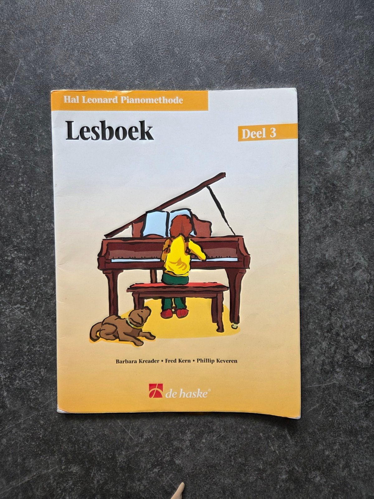 Hal Leonard Pianomethode Lesboek Deel 3 - Piano lesboek, Overige genres, Les of Cursus, Ophalen of Verzenden, Zo goed als nieuw
