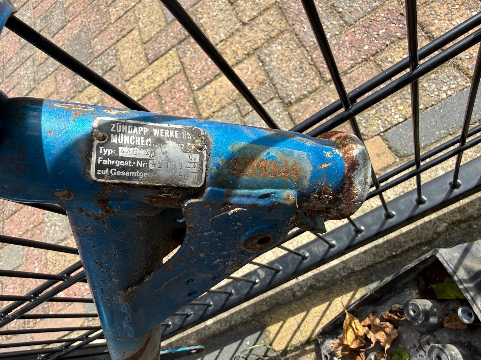 2 zundapp frames, Fietsen en Brommers, Brommeronderdelen | Zundapp, Ophalen of Verzenden, Zo goed als nieuw, Frame