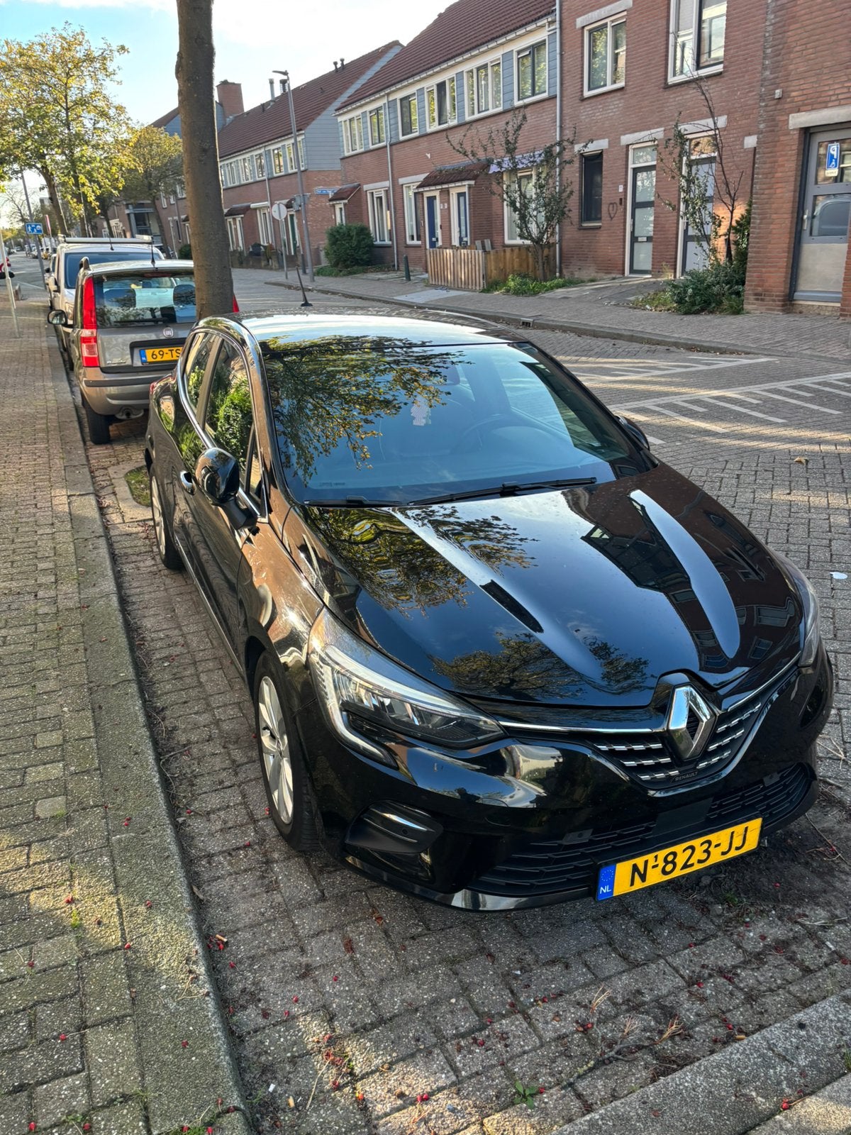 Renault Clio 1.0 tce intens 90pk GPF 2021 Zwart, Voorwielaandrijving, 1071 kg, Origineel Nederlands, Bedrijf