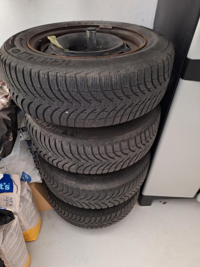 Banden met velgen 185/65 R15 Michelin., Ophalen, Gebruikt, 15 inch, Banden en Velgen